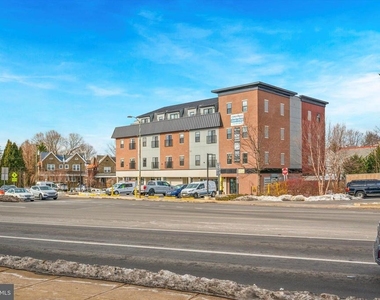 501 Washington Lane - Photo Thumbnail 25