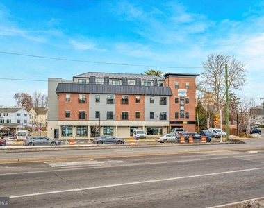 501 Washington Lane - Photo Thumbnail 12