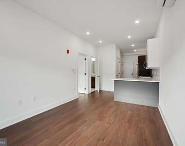 501 Washington Lane - Photo Thumbnail 17
