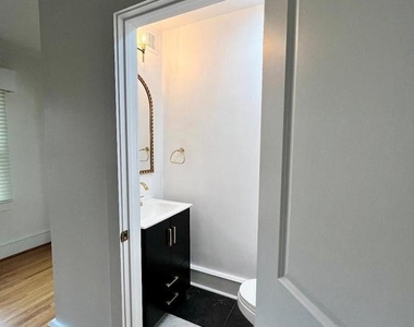 222 Berlin Road N - Photo Thumbnail 13