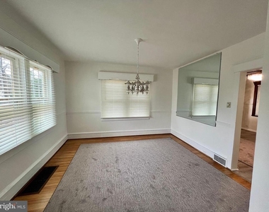 222 Berlin Road N - Photo Thumbnail 11