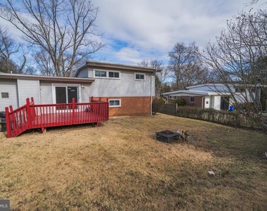 2303 Pinneberg Avenue - Photo Thumbnail 45