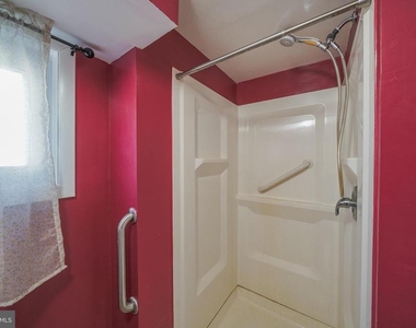 2303 Pinneberg Avenue - Photo Thumbnail 33