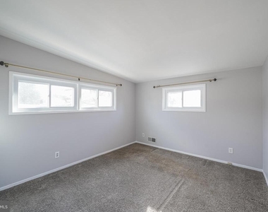 2303 Pinneberg Avenue - Photo Thumbnail 21