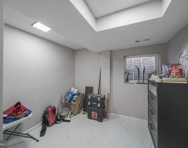 2303 Pinneberg Avenue - Photo Thumbnail 39