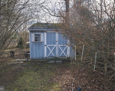 2303 Pinneberg Avenue - Photo Thumbnail 53