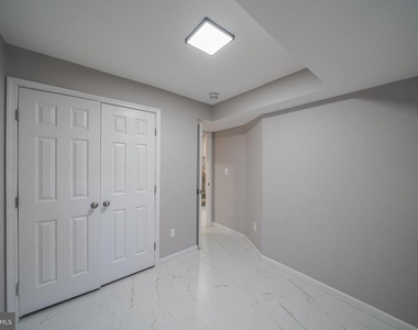 2303 Pinneberg Avenue - Photo Thumbnail 42