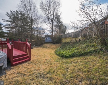 2303 Pinneberg Avenue - Photo Thumbnail 51