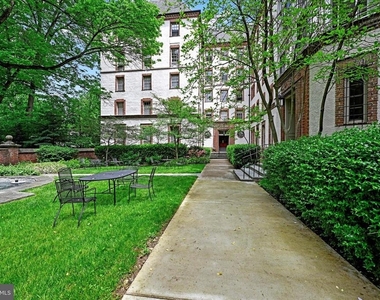 6 Upland Road - Photo Thumbnail 24