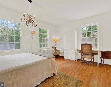 6 Upland Road - Photo Thumbnail 18