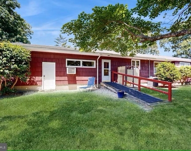 30839 Cedar Neck Road - Photo Thumbnail 4