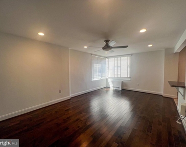 1727 Massachusetts Avenue Nw - Photo Thumbnail 6