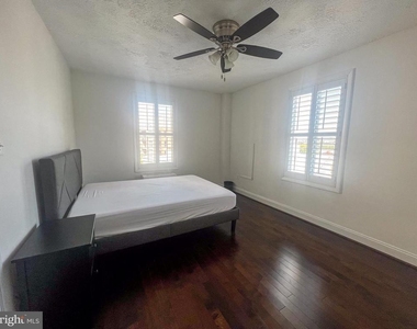 1727 Massachusetts Avenue Nw - Photo Thumbnail 7
