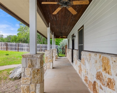 1301 S Quinlan Park Rd - Photo Thumbnail 5