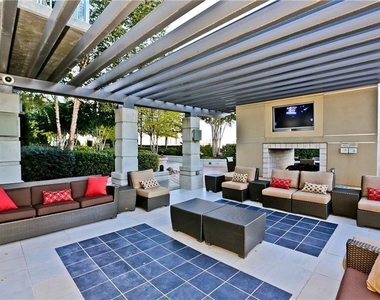 855 Peachtree Street Ne - Photo Thumbnail 6