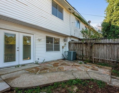 20361 Fieldtree Drive - Photo Thumbnail 30