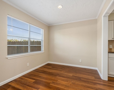 20361 Fieldtree Drive - Photo Thumbnail 11