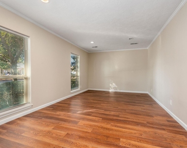 20361 Fieldtree Drive - Photo Thumbnail 15