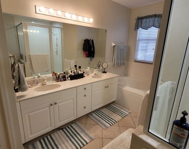 26968 Montego Pointe Court - Photo Thumbnail 18