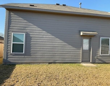 1627 Birch Wood Drive - Photo Thumbnail 15