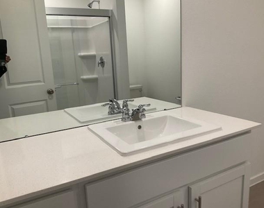 1627 Birch Wood Drive - Photo Thumbnail 12