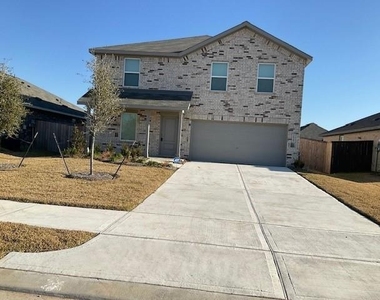 1627 Birch Wood Drive - Photo Thumbnail 1
