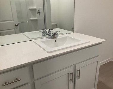 1627 Birch Wood Drive - Photo Thumbnail 11