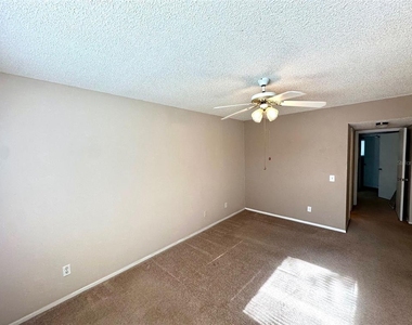 2287 Philippine Drive - Photo Thumbnail 7