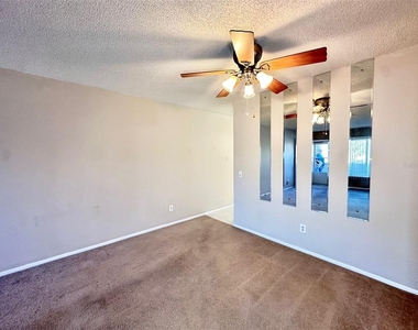 2287 Philippine Drive - Photo Thumbnail 3