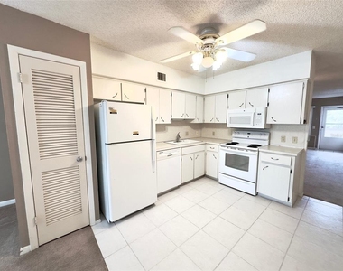 2287 Philippine Drive - Photo Thumbnail 2