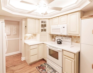 6030 E Peppertree Way - Photo Thumbnail 6