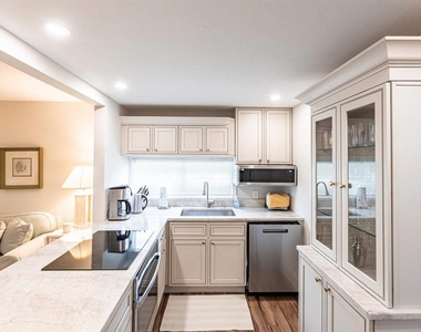 6023 W Peppertree Way - Photo Thumbnail 18