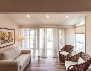 6023 W Peppertree Way - Photo Thumbnail 11