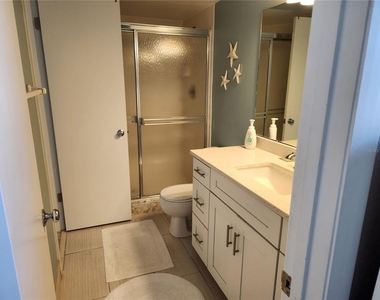5901 Bahia Del Mar Circle - Photo Thumbnail 15