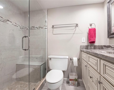 6026 E Peppertree Way - Photo Thumbnail 15