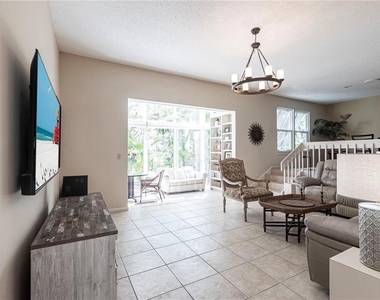 6026 E Peppertree Way - Photo Thumbnail 3