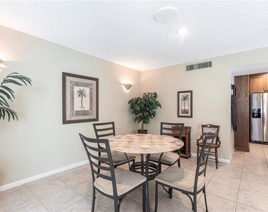 6026 E Peppertree Way - Photo Thumbnail 5
