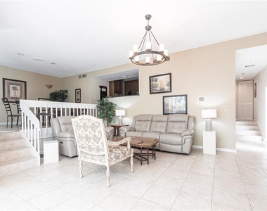 6026 E Peppertree Way - Photo Thumbnail 4