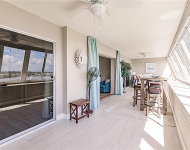1255 E Peppertree Drive - Photo Thumbnail 17