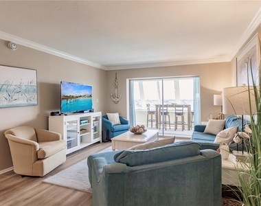 1255 E Peppertree Drive - Photo Thumbnail 9