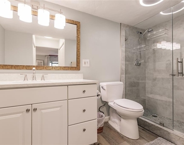 1200 E Peppertree Lane - Photo Thumbnail 18