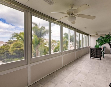 1200 E Peppertree Lane - Photo Thumbnail 14