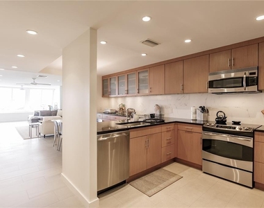 1200 E Peppertree Lane - Photo Thumbnail 2