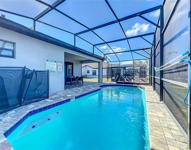 185 Brookes Place - Photo Thumbnail 31