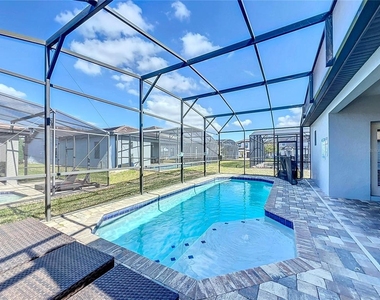 185 Brookes Place - Photo Thumbnail 29