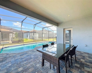 185 Brookes Place - Photo Thumbnail 28