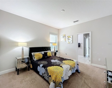 185 Brookes Place - Photo Thumbnail 15