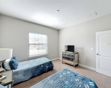 185 Brookes Place - Photo Thumbnail 10