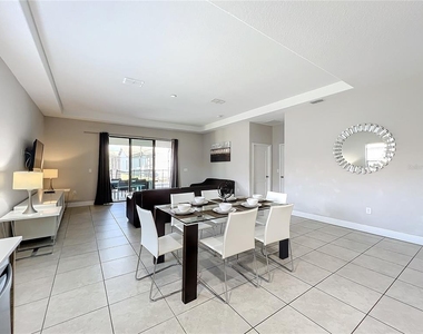 185 Brookes Place - Photo Thumbnail 6