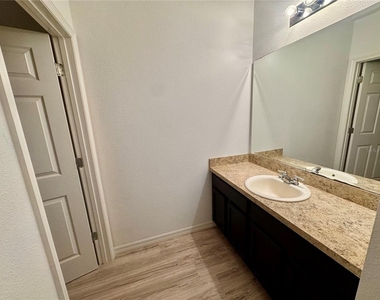 2896 Tanzanite Terrace - Photo Thumbnail 13